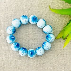 Blue Hibiscus Stretch Bracelet